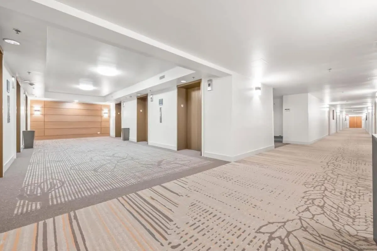 Top Floor Studio With Balcony & Views 3528 Honolulu Apartament
